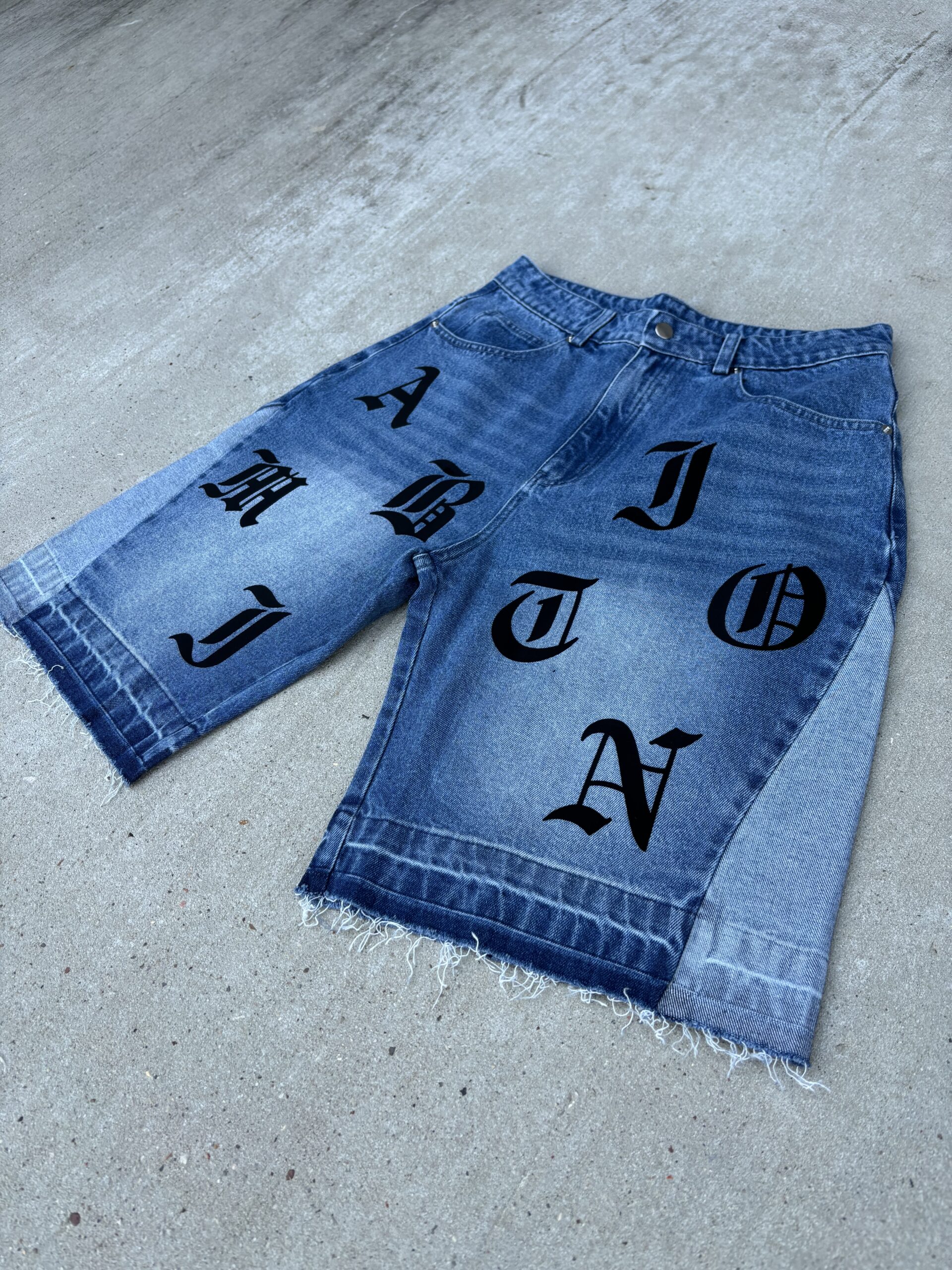 RAW AMBITION Jean Shorts